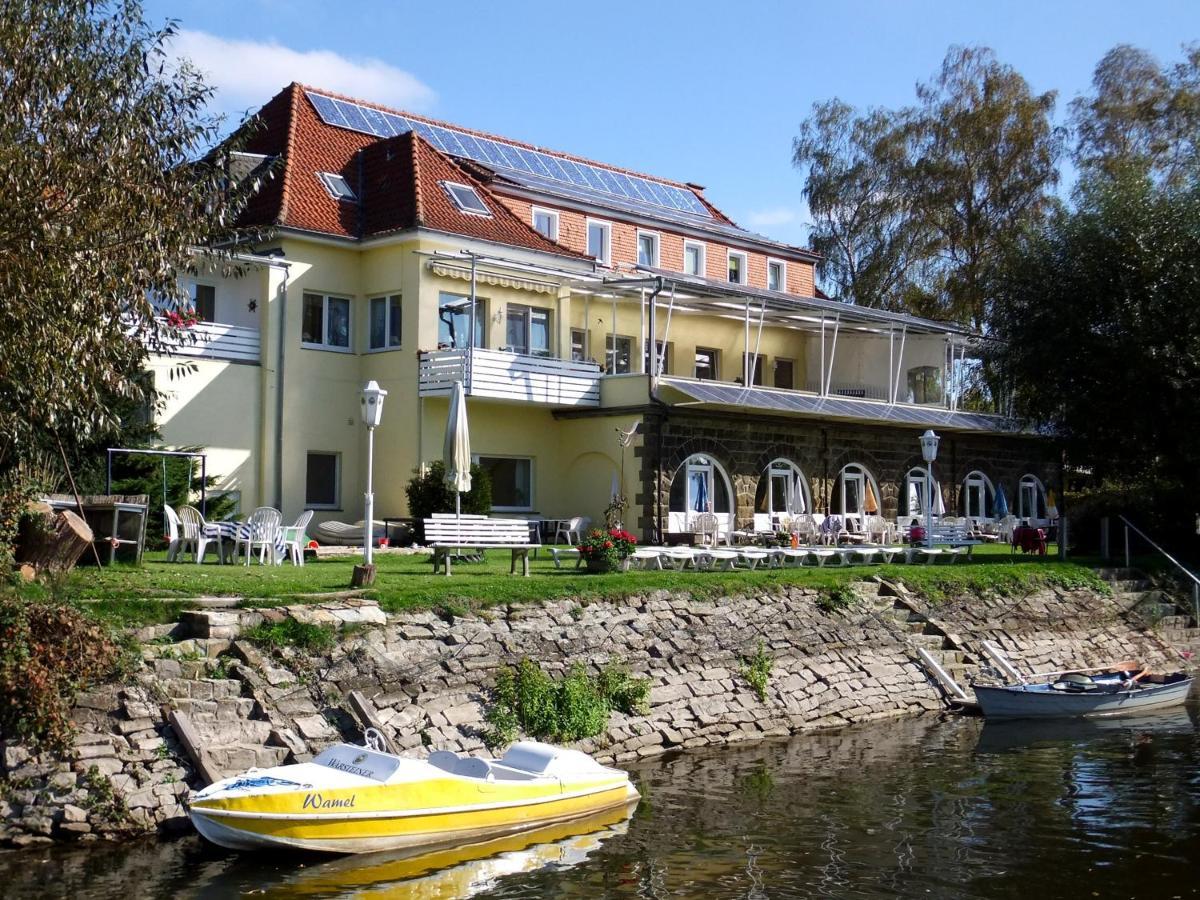 Strandhof Apartment *